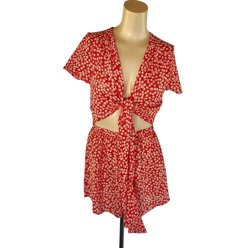 Princess Polly Virgo Tie Front Playsuit Red Ditsy Floral Romper Size 4